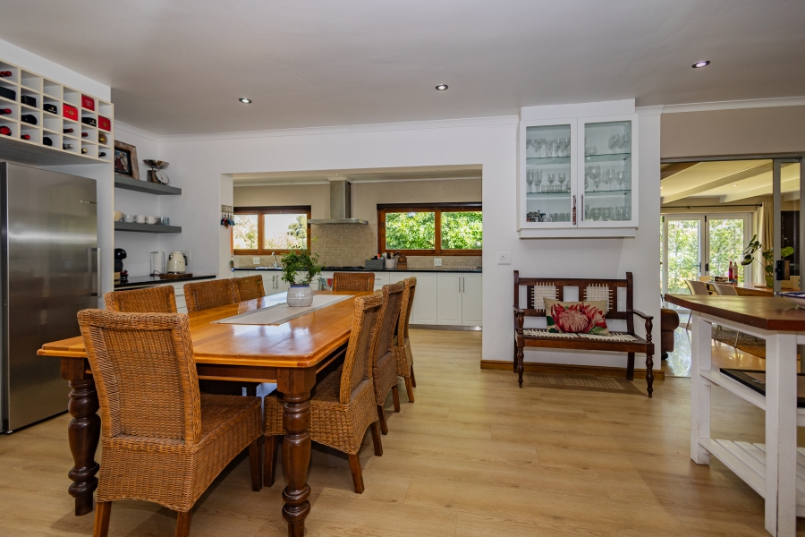 4 Bedroom Property for Sale in Panorama Western Cape